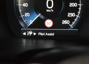 Volvo S90 Sedan / Limuzína 2,0 l 228 kw