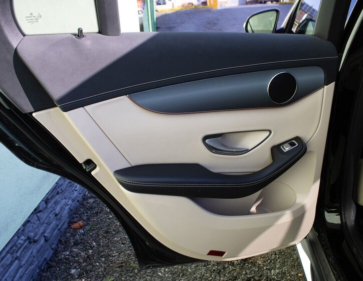 Mercedes-Benz EQC SUV 0,0 300 kw