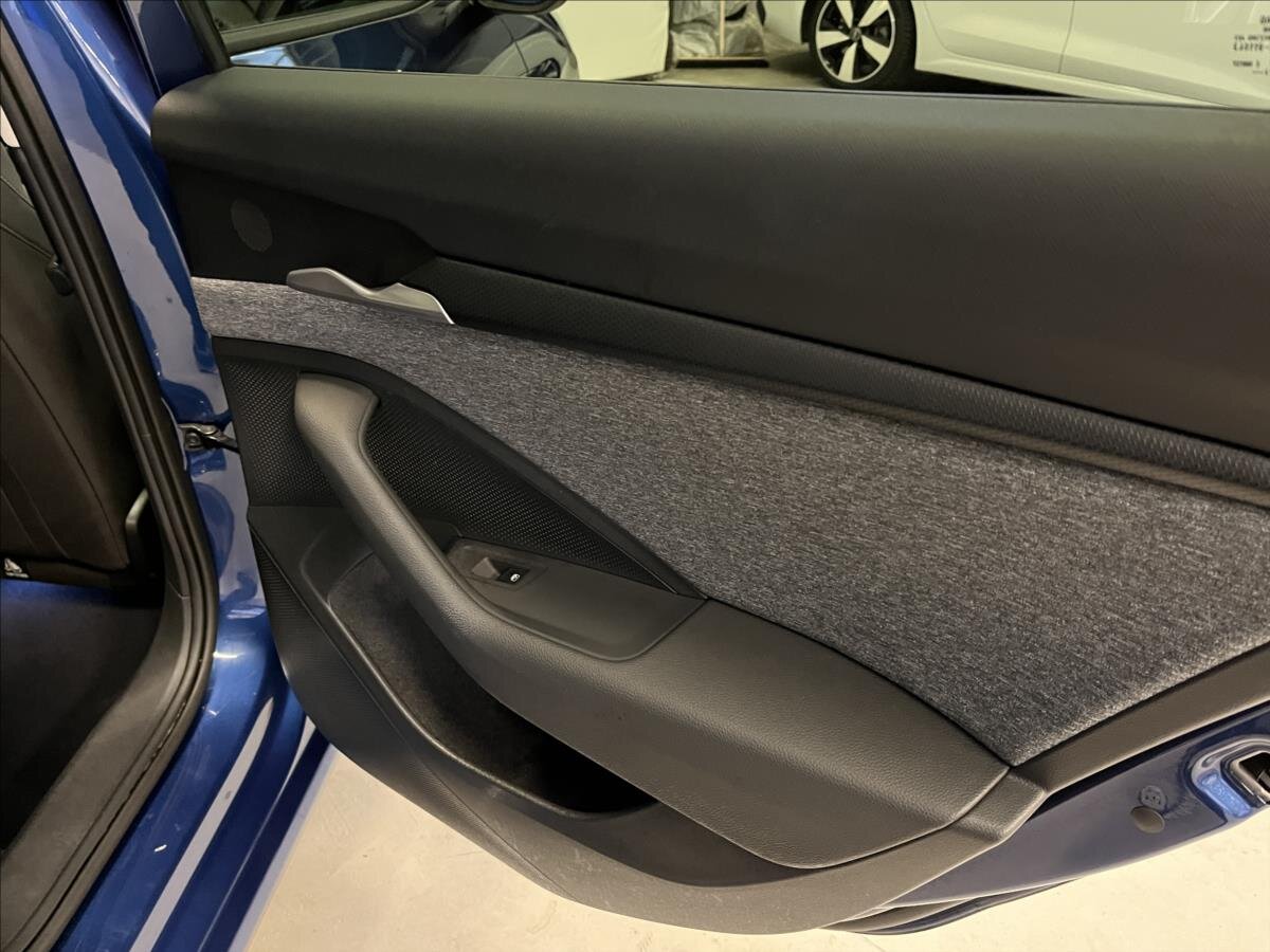 Škoda Superb Kombi 2,0 l 110 kw