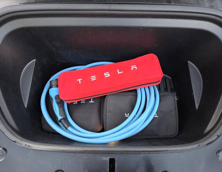 Tesla Model Y SUV 0,0 378 kw