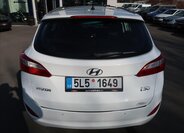 Hyundai i30 Kombi 1,6 l 88 kw