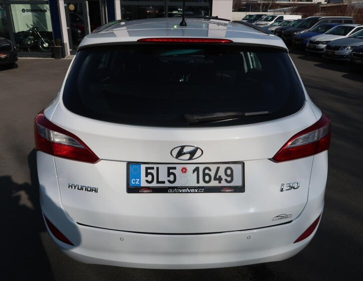 Hyundai i30 Kombi 1,6 l 88 kw