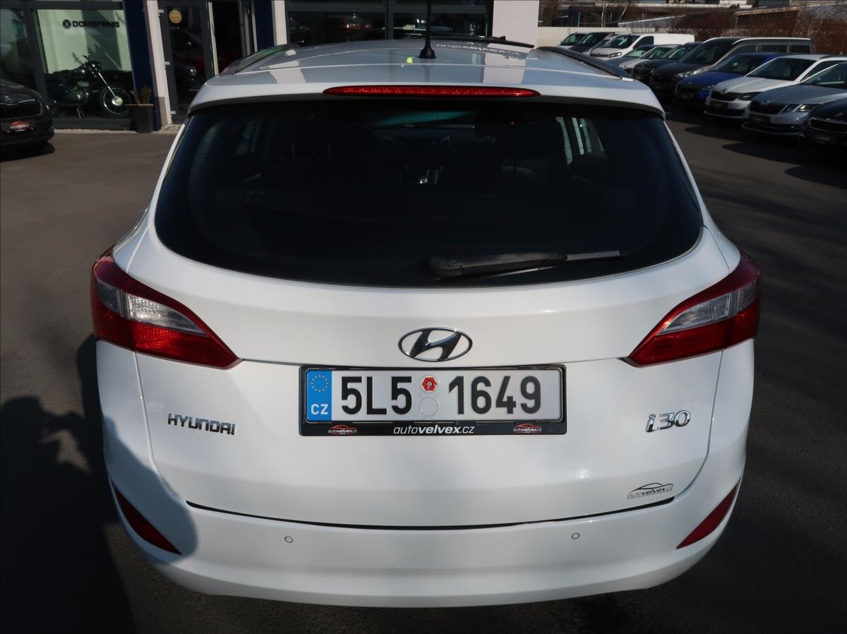 Hyundai i30 Kombi 1,6 l 88 kw