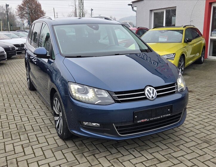 Volkswagen Sharan 4