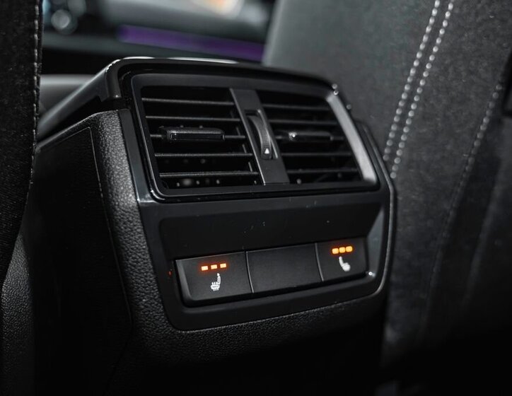 Škoda Karoq SUV / Terénní 1,5 l 110 kw