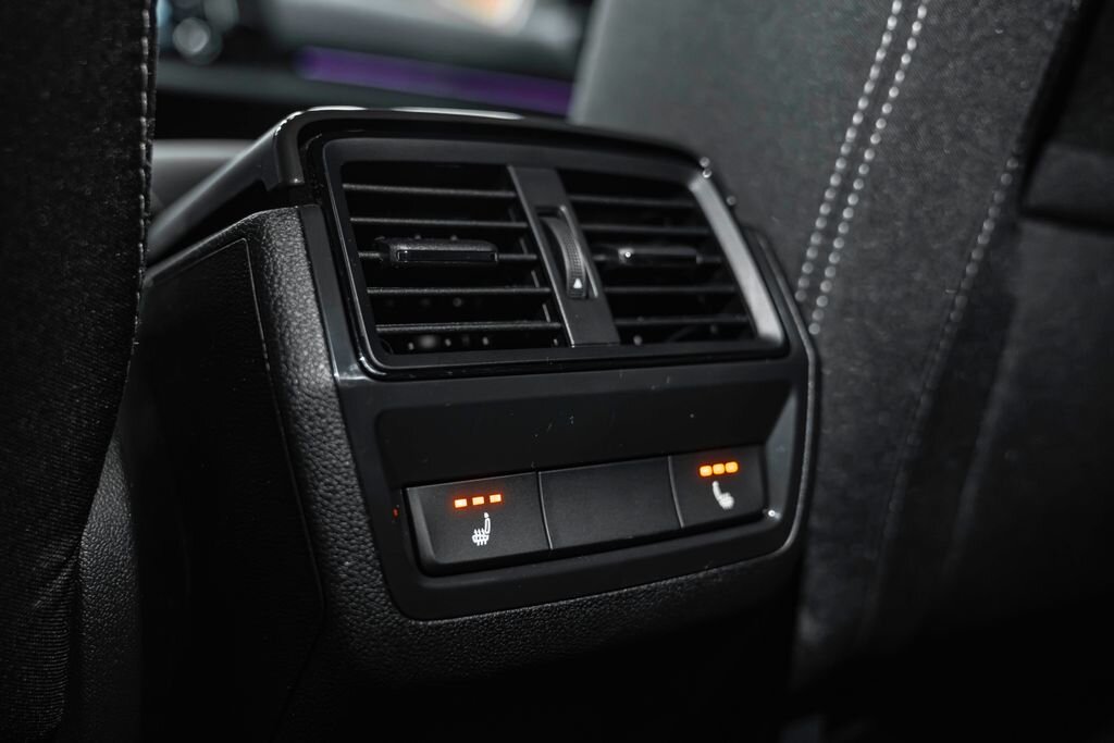 Škoda Karoq SUV / Terénní 1,5 l 110 kw