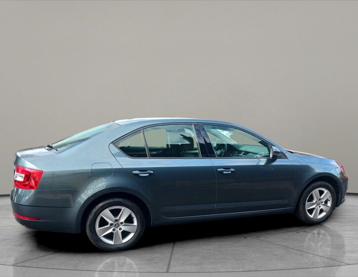 Škoda Octavia Sedan / Limuzína 1,6 l 85 kw