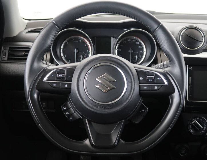 Suzuki Swift Hatchback 1,2 l 61 kw