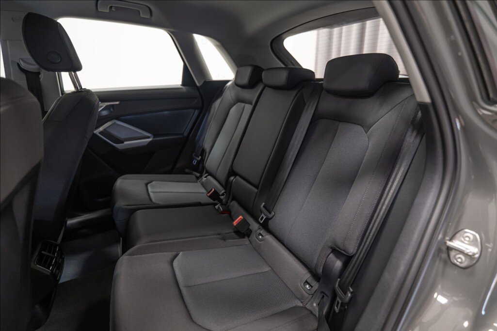 Audi Q3 SUV / Terénní 1,5 l 110 kw