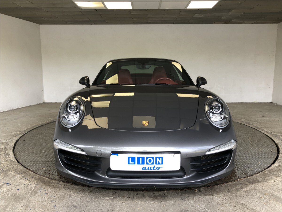 Porsche 911 Kupé 3,8 l 294 kw