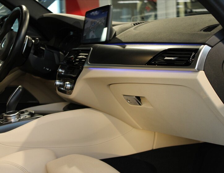 BMW Řada 5 Kombi 3,0 l 210 kw