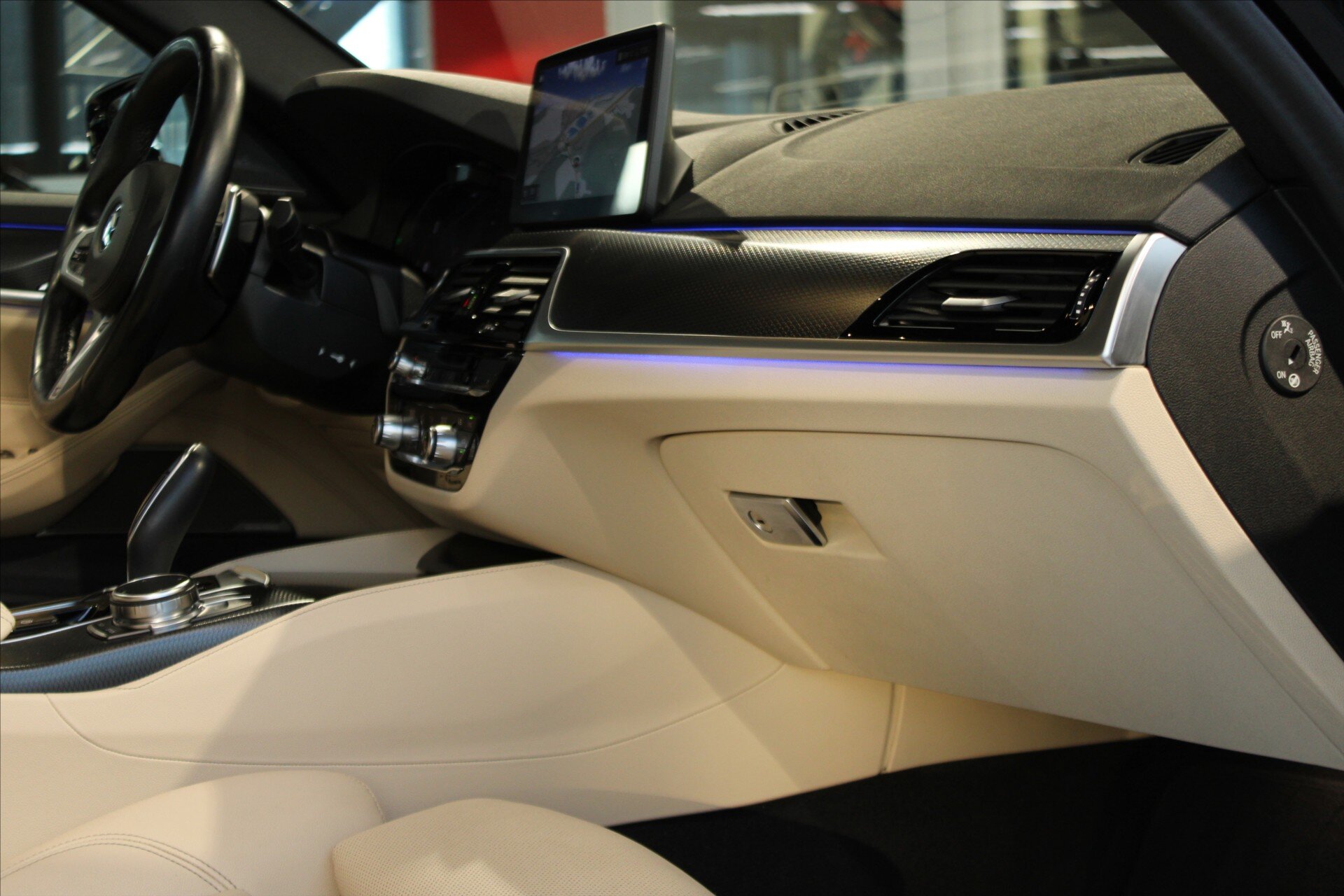 BMW Řada 5 Kombi 3,0 l 210 kw