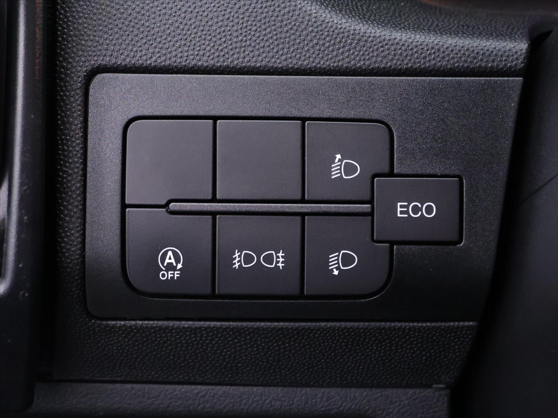 Toyota Proace Max Skříň 2,2 l 88 kw