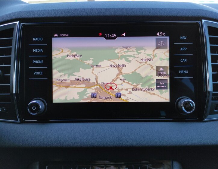 Škoda Karoq SUV / Terénní 2,0 l 110 kw