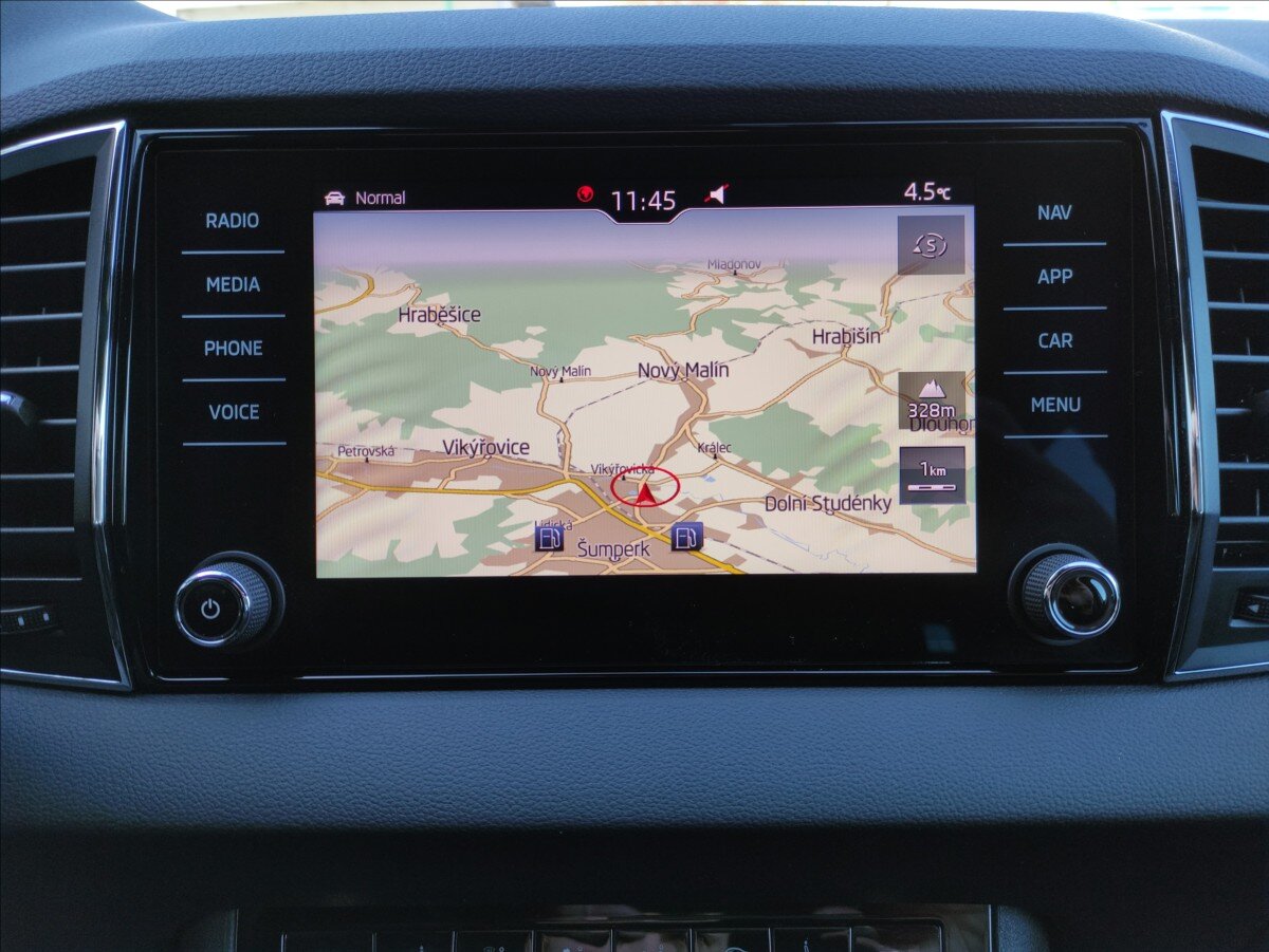 Škoda Karoq SUV / Terénní 2,0 l 110 kw