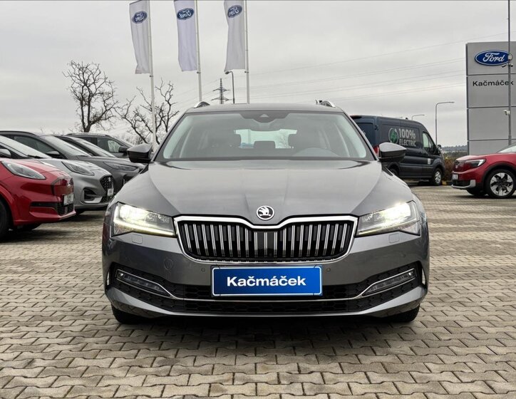 Škoda Superb Kombi 2,0 l 110 kw