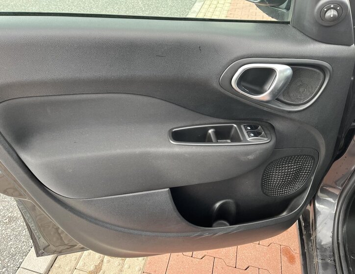 Fiat 500L Hatchback 1,2 l 62 kw