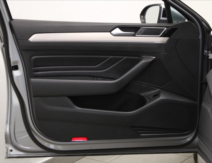 Volkswagen Passat Sedan 2,0 l 110 kw