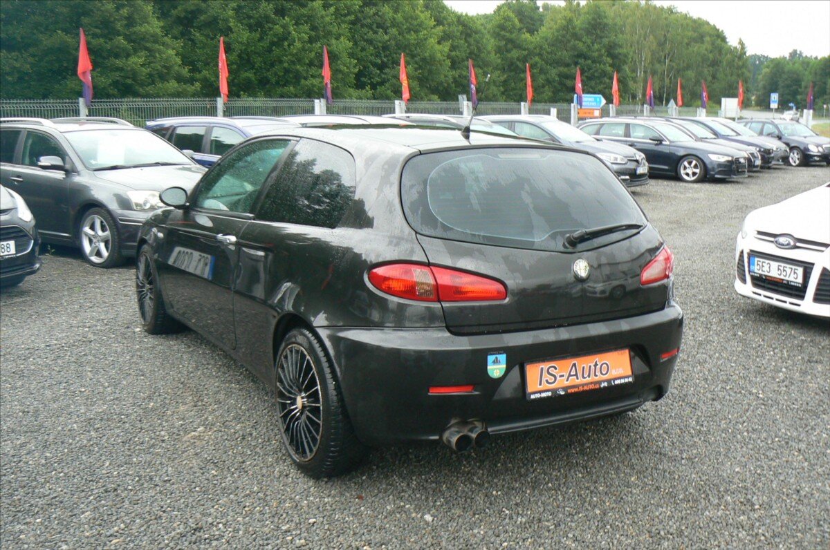 Alfa Romeo 147