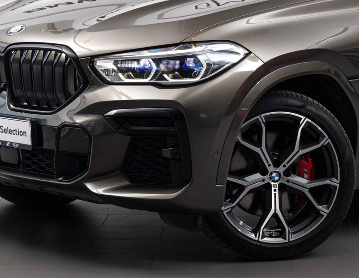 BMW X6 SUV 3,0 l 250 kw