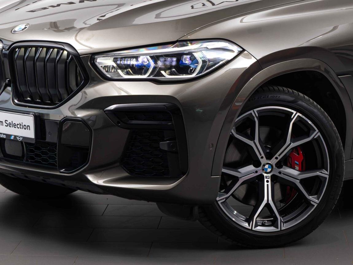 BMW X6 SUV 3,0 l 250 kw