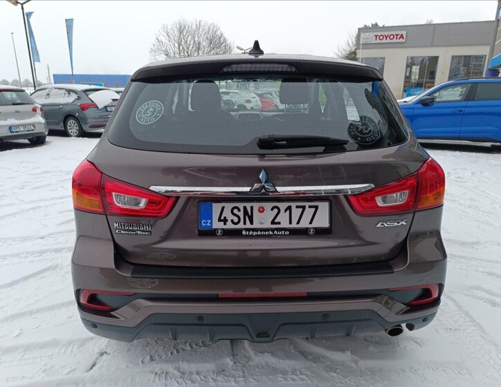 Mitsubishi ASX SUV 1,6 l 86 kw