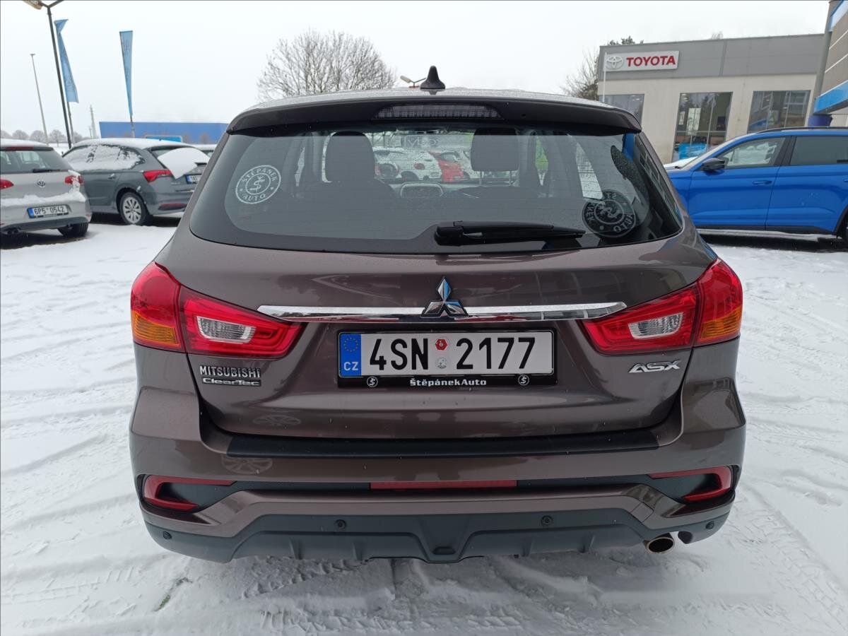 Mitsubishi ASX SUV 1,6 l 86 kw