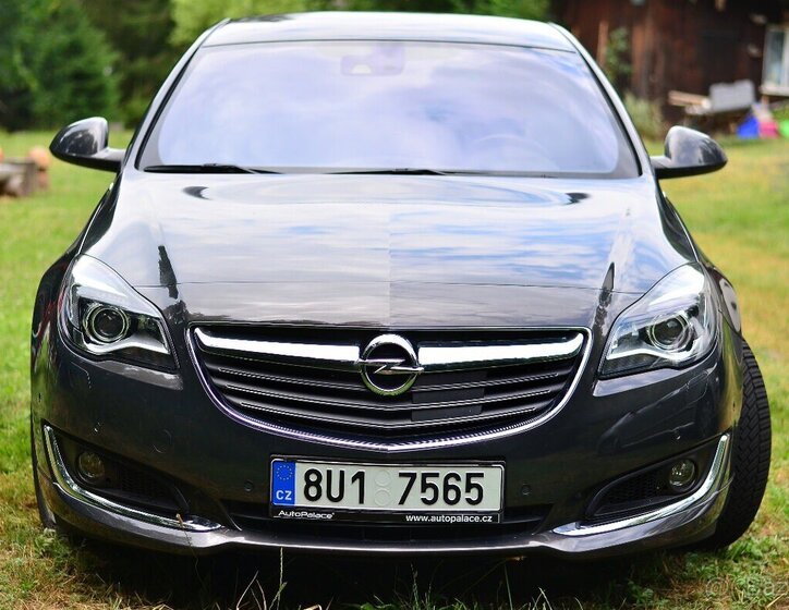 Opel Insignia Sedan / Limuzína 0,0 125 kw