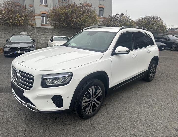 Mercedes-Benz GLB 3