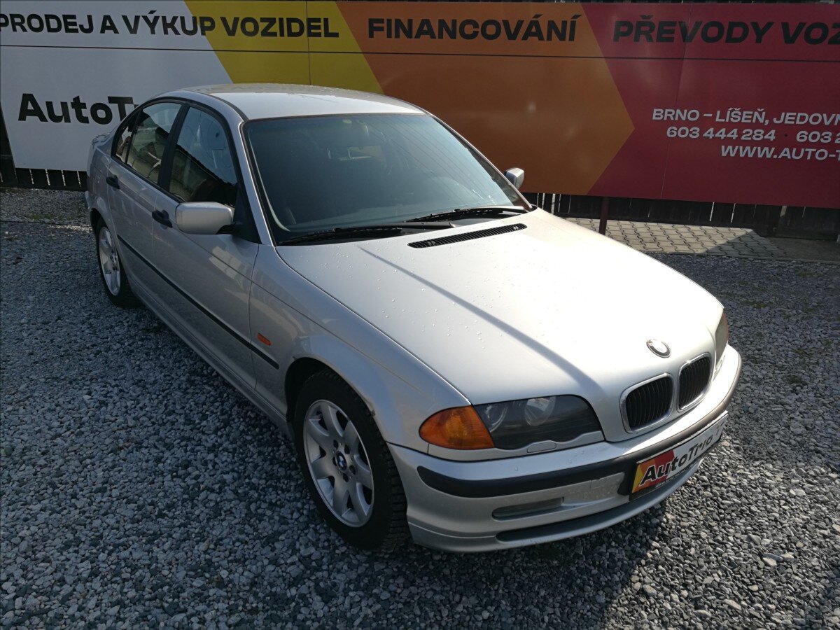 BMW Řada 3 Sedan / Limuzína 2,0 l 100 kw