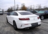 Mercedes-Benz Třídy E 4