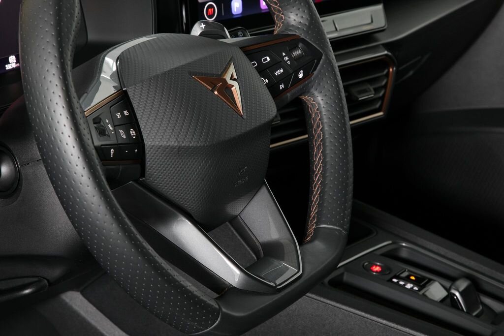 Cupra Formentor SUV / Terénní 2,0 l 140 kw