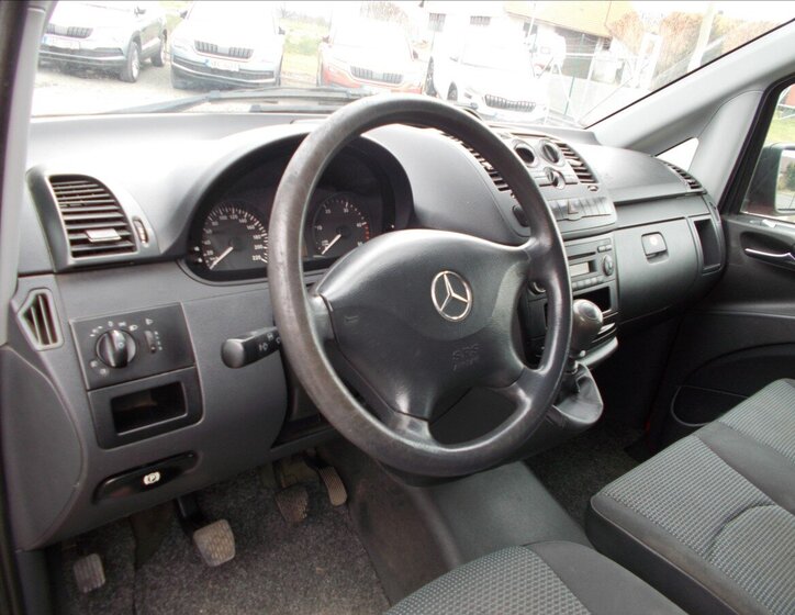 Mercedes-Benz Vito MPV 2,1 l 70 kw