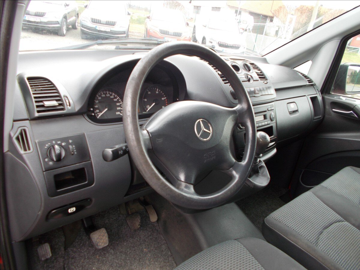 Mercedes-Benz Vito MPV 2,1 l 70 kw