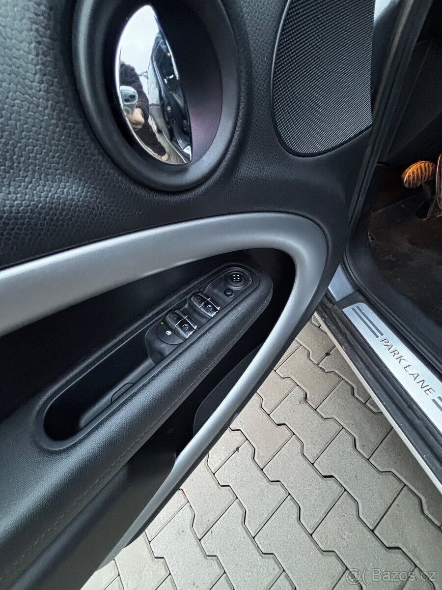 Mini Cooper Kombi 2,0 l 105 kw