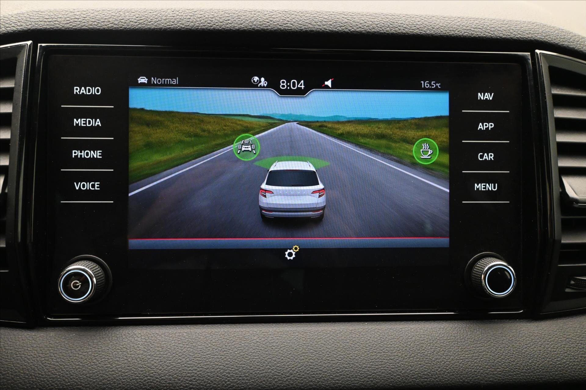 Škoda Karoq SUV / Terénní 1,5 l 110 kw