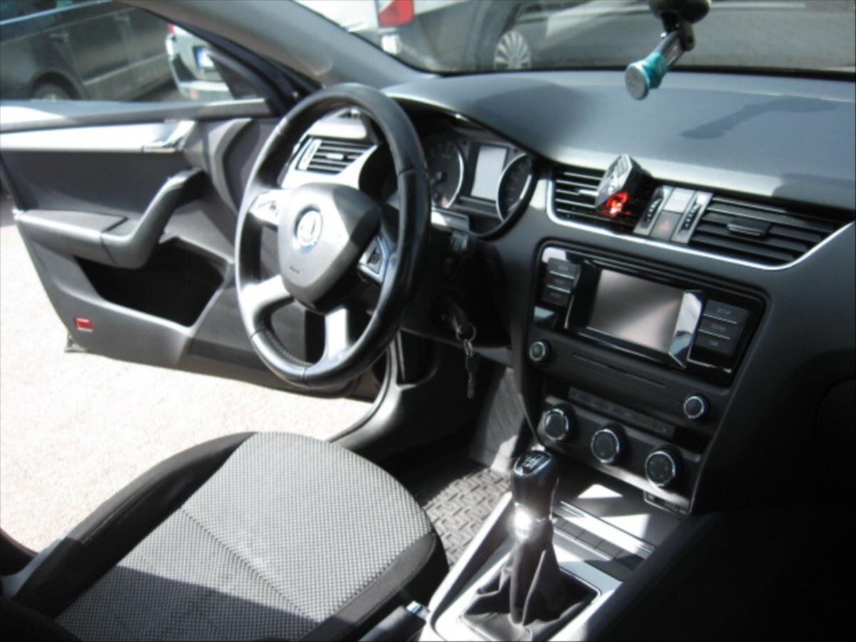 Škoda Octavia Kombi 2,0 l 110 kw