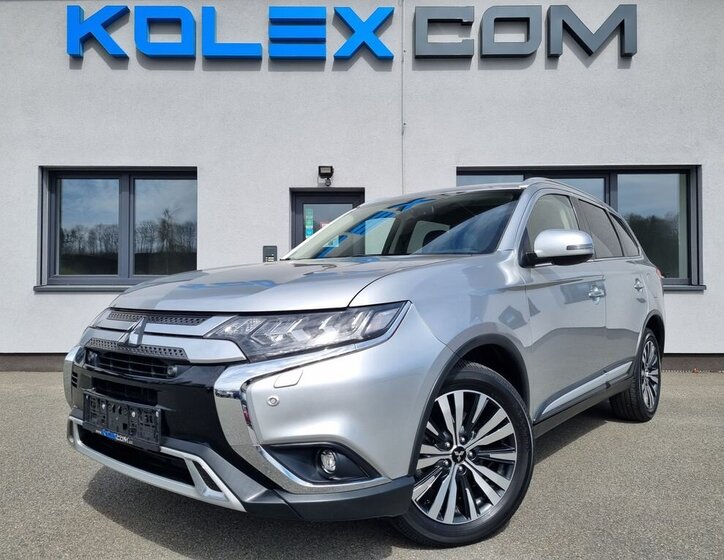 Mitsubishi Outlander SUV / Terénní 2,0 l 110 kw