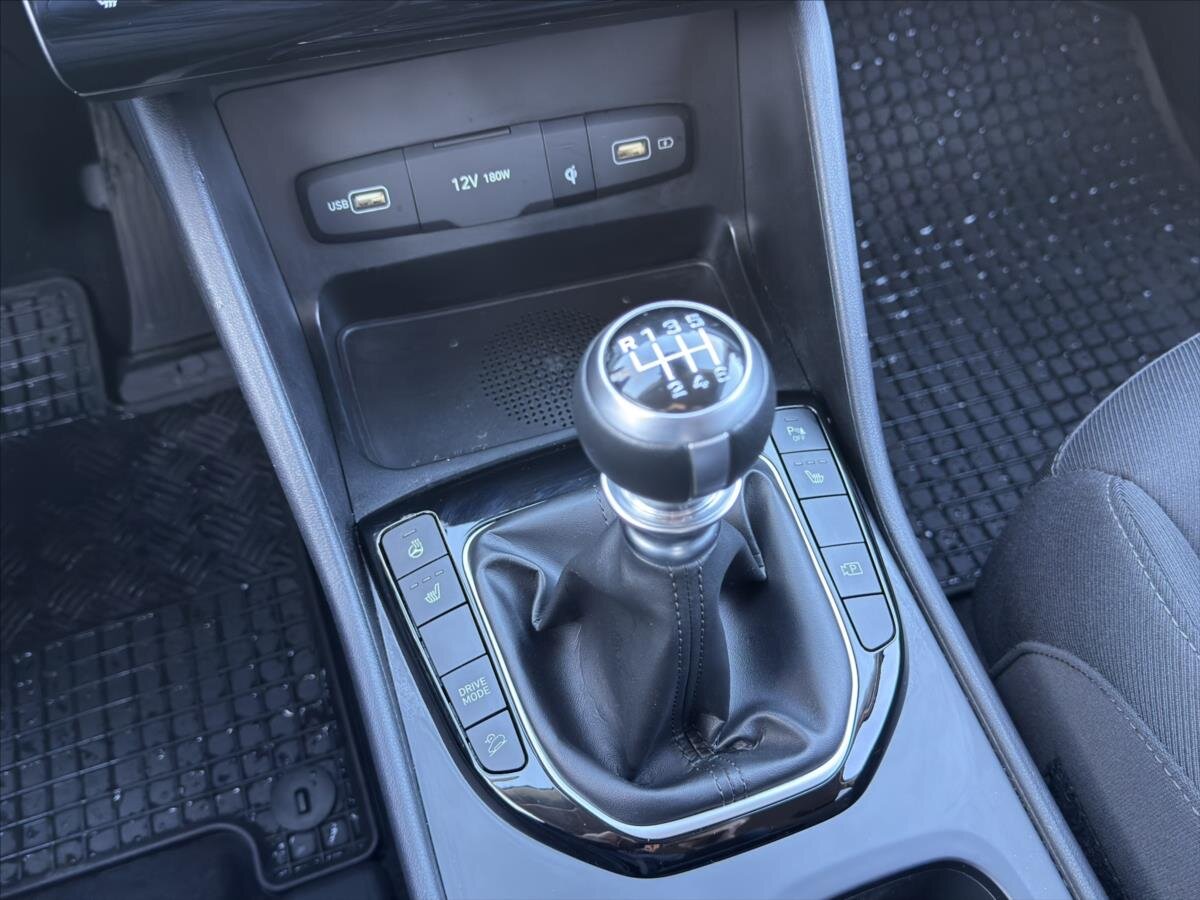 Hyundai Tucson SUV 1,6 l 110 kw