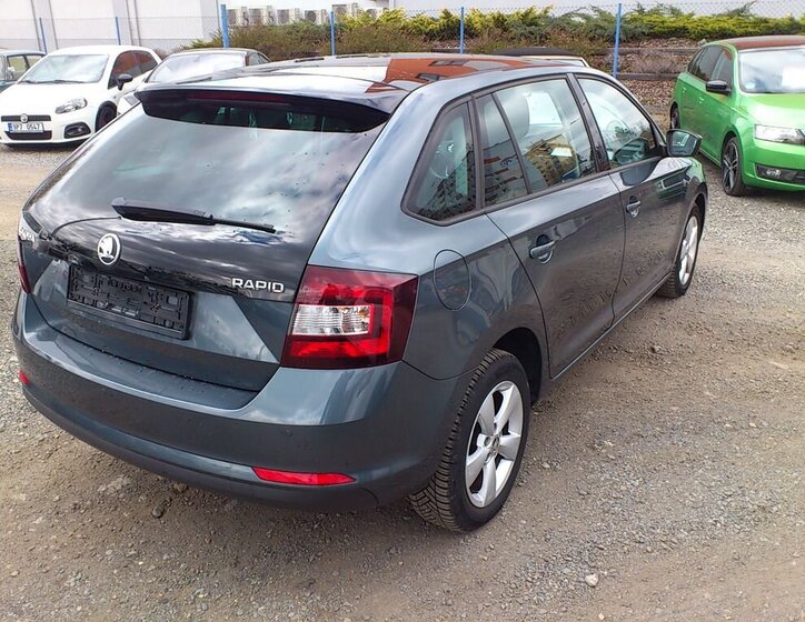 Škoda Rapid Hatchback 1,2 l 63 kw