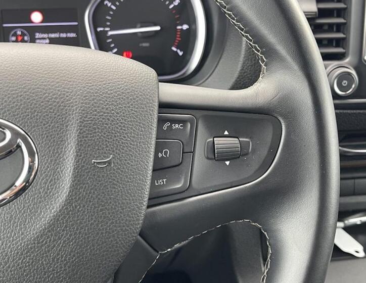 Toyota ProAce Verso 32