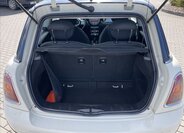 Mini Cooper Hatchback 1,6 l 88 kw
