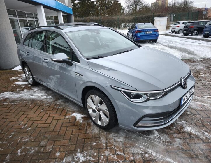 Volkswagen Golf Kombi 1,5 l 96 kw