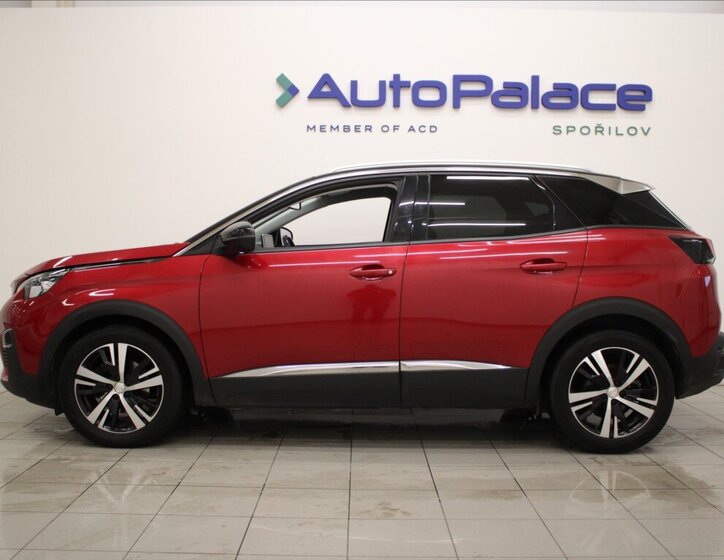 Peugeot 3008 SUV / Terénní 1,2 l 96 kw