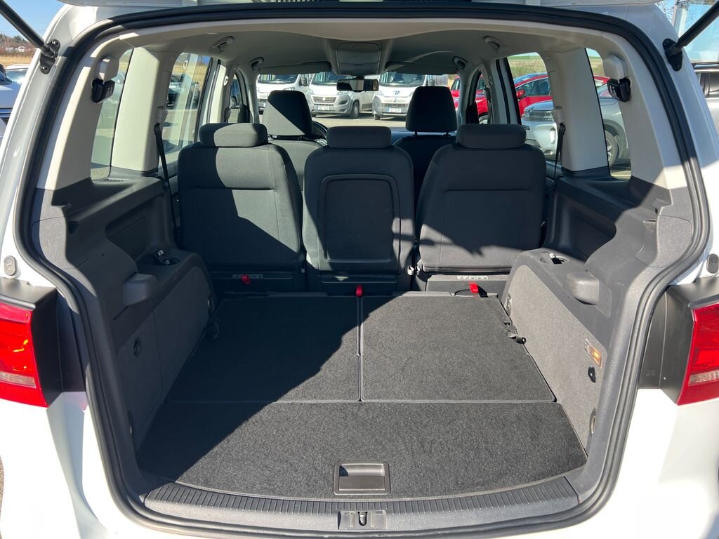 Volkswagen Touran MPV 1,2 l 77 kw