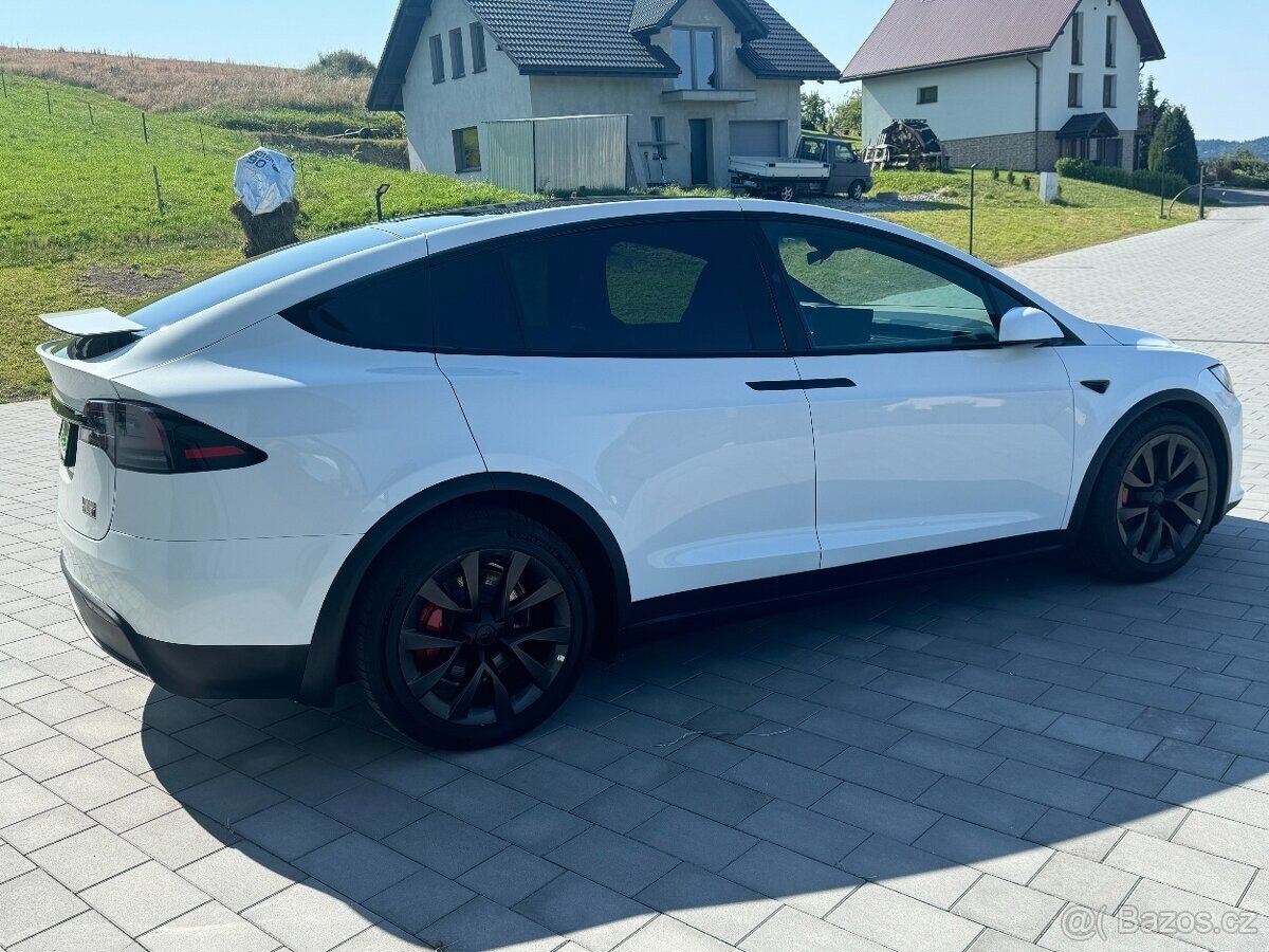 Tesla Model X Sedan 0,0 0