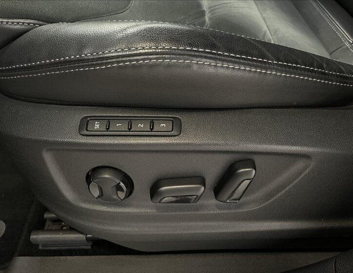 Škoda Kodiaq SUV / Terénní 2,0 l 140 kw