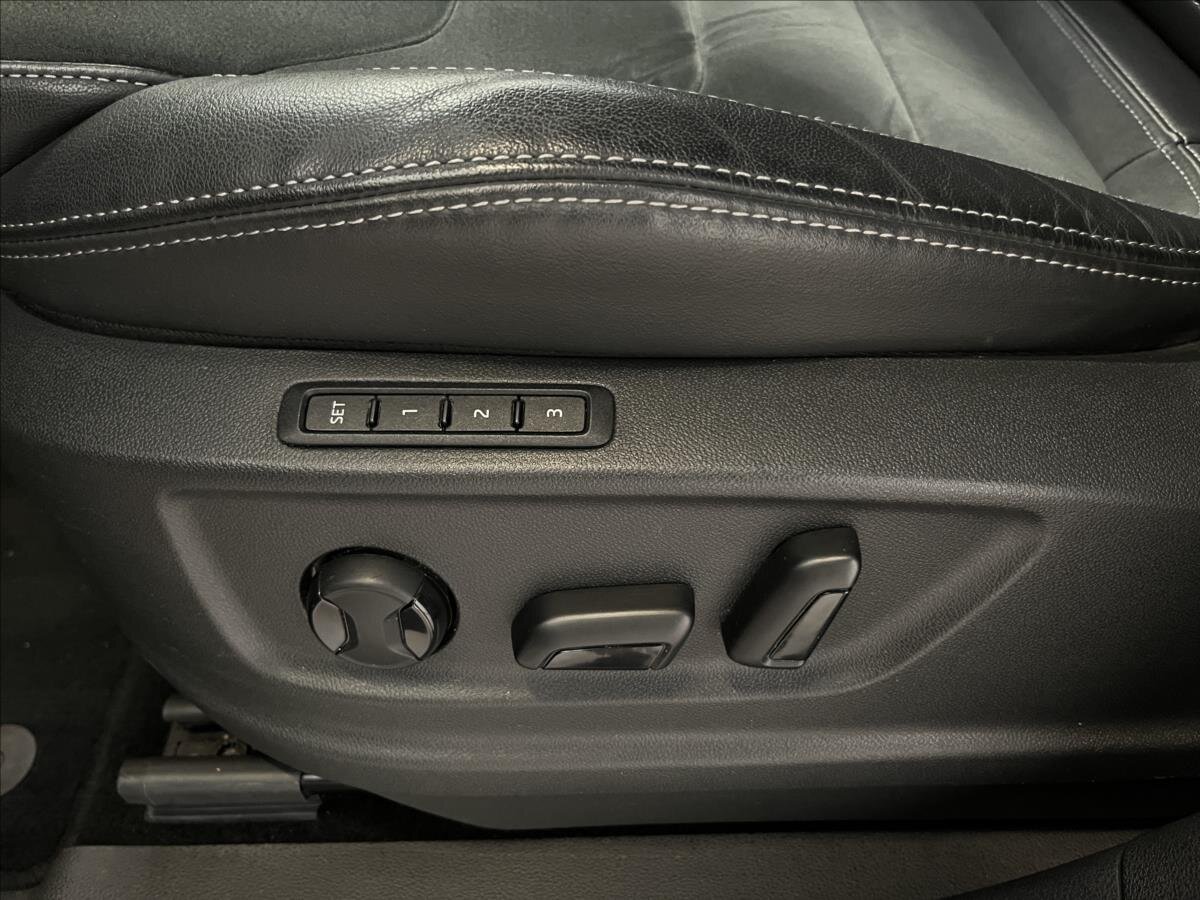 Škoda Kodiaq SUV / Terénní 2,0 l 140 kw