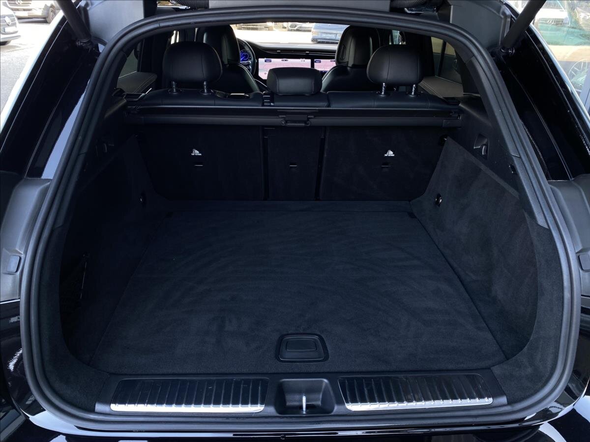 Mercedes-Benz EQE SUV 0,0 300 kw