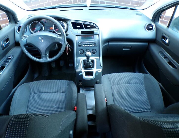 Peugeot 5008 Kombi 1,6 l 115 kw